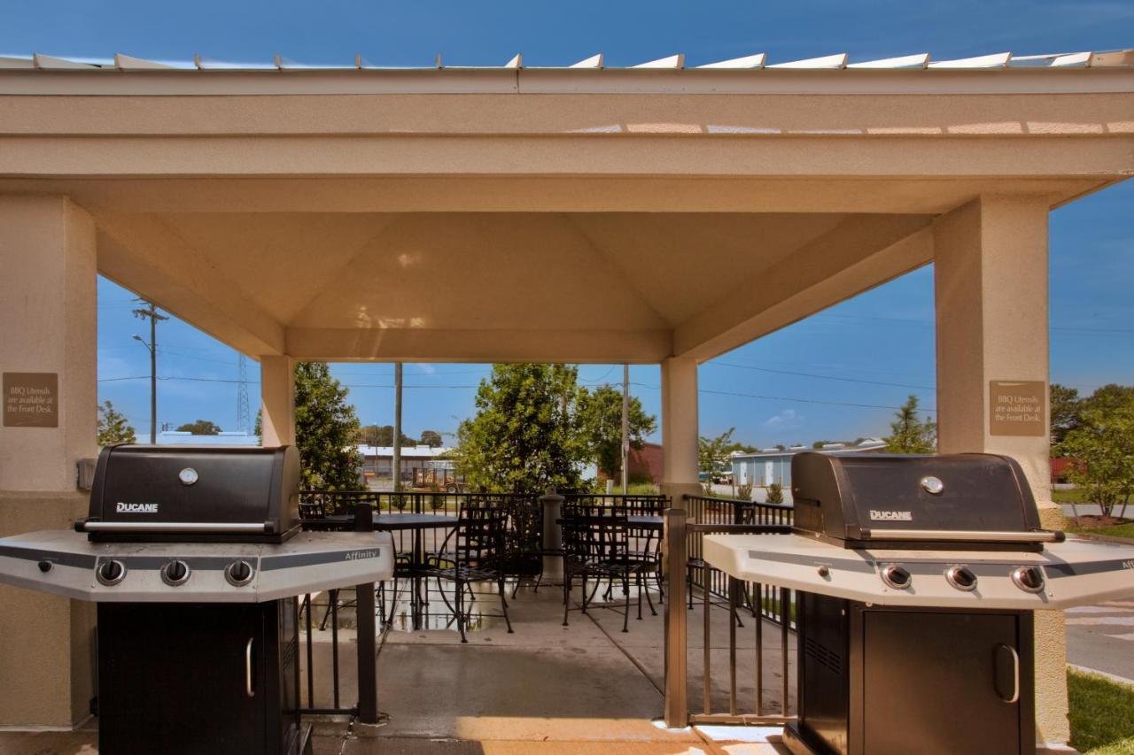 Candlewood Suites Norfolk Airport By Ihg Exterior photo